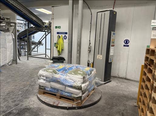 Siat WS320L-1 Pallet wrapper