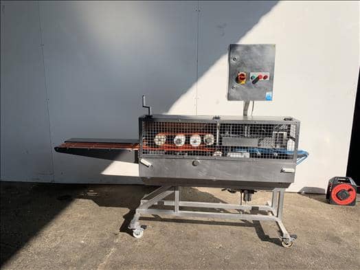 AFT Sandwich cutter