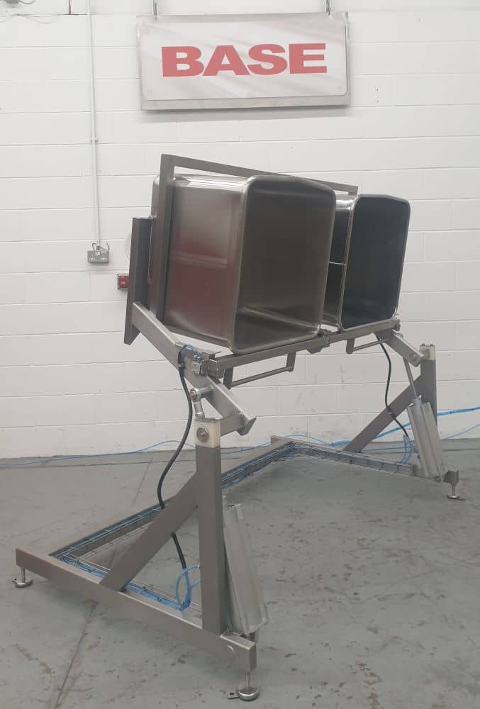 Tote Bin Washer