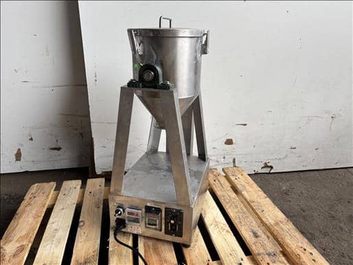 NNP Tabletop drum blender