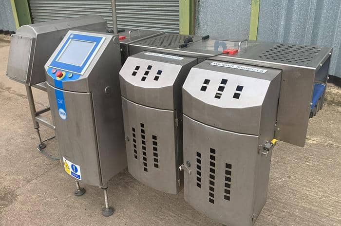 Loma IQ3 CW3 metal detector checkweigh combination