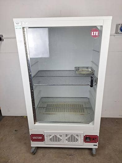 LTE Scientific Unitemp filtered air drying Cabinet