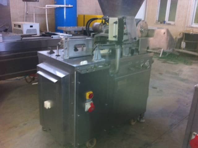 Provatec 745 Forming Machine