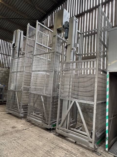 Tote Bin Hoist – Large