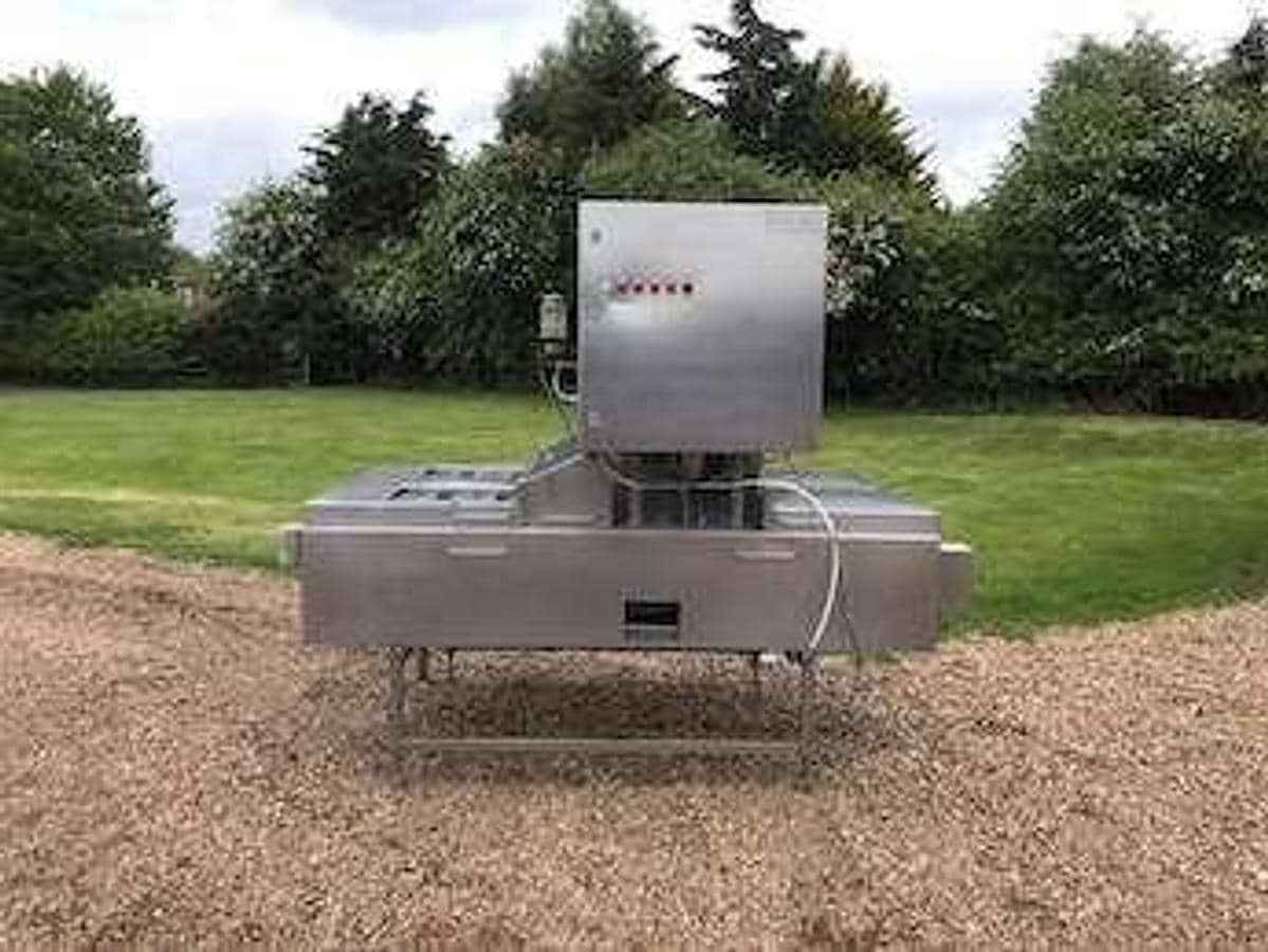 Pepper Top and Tail Machine