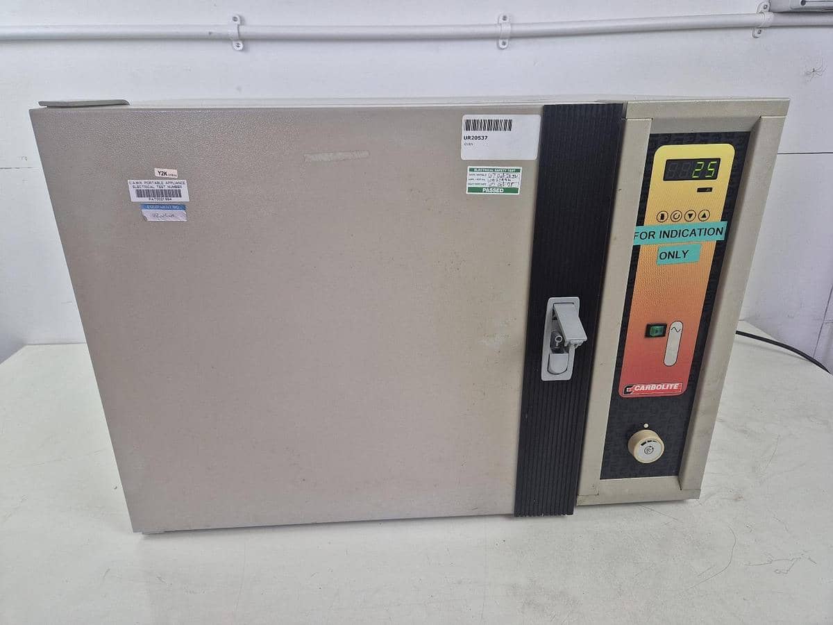 Carbolite PF30 Oven