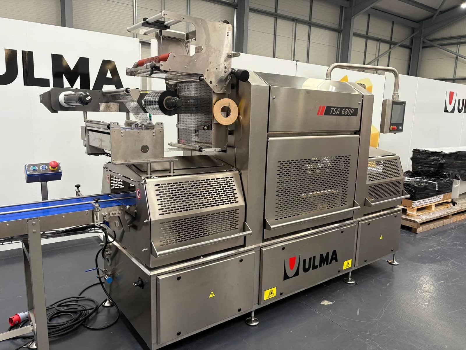 ULMA TSA 680 PS Automatic Traysealer