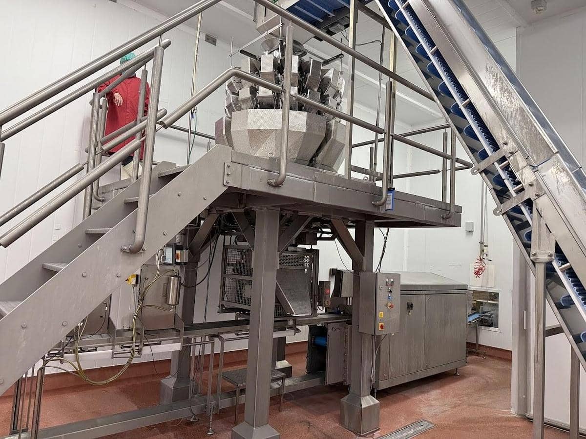 ISHIDA MULTIHEAD WEIGHER AND FEED CONVEYOR