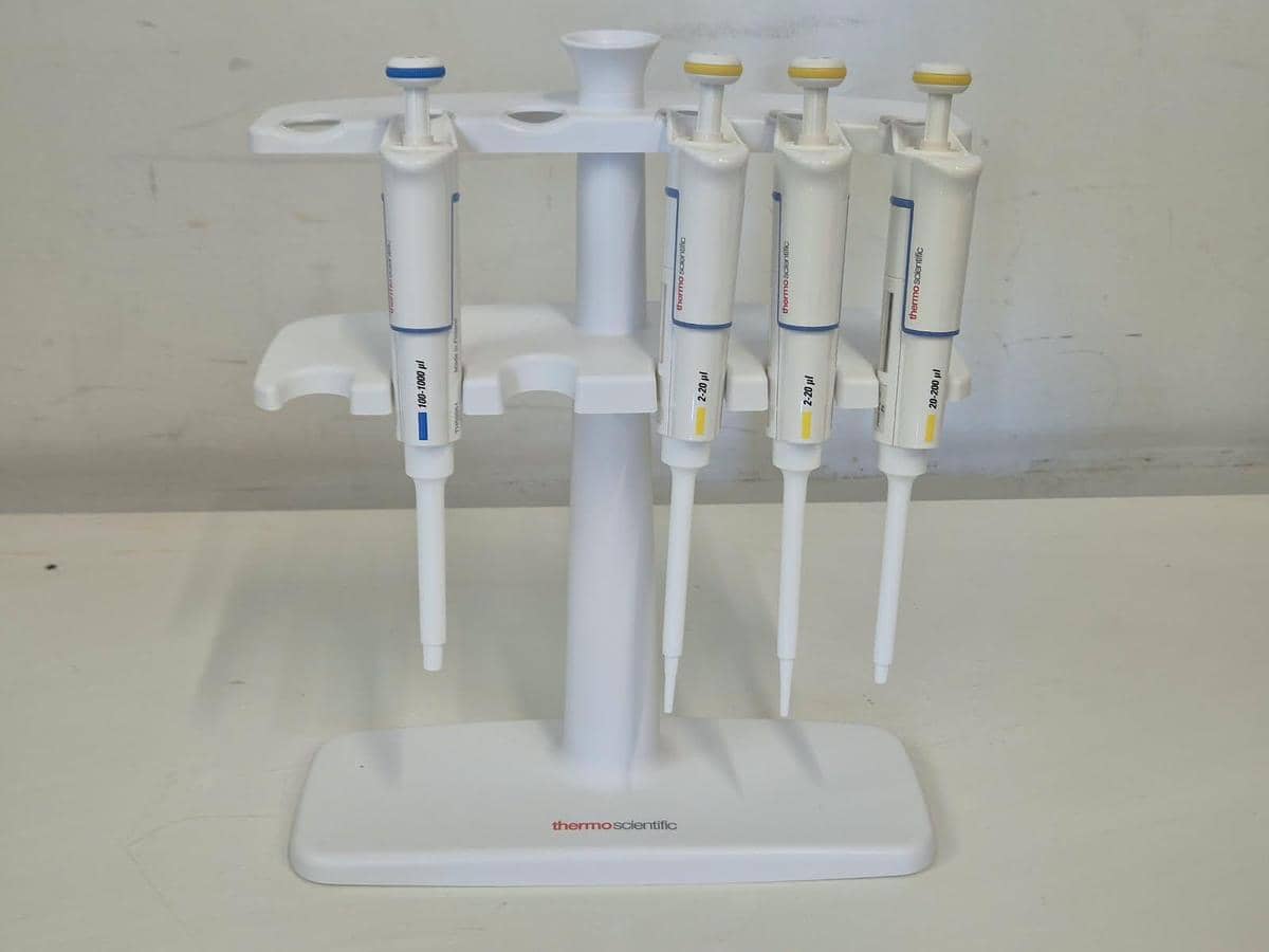 Finnpipette F 6 position pipett stand